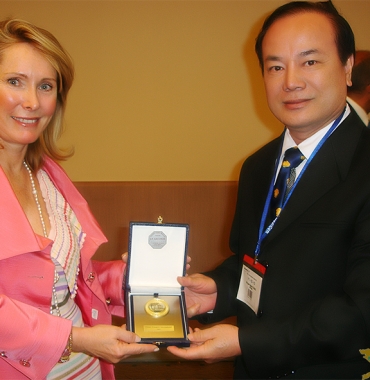 SỰ TÀI HOA CỦA BS PTTM VIỆT NAM MÀ ÍT NGƯỜI BIẾT ĐẾN